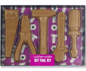 https://www.treasureislandsweets.co.uk/user/products/chocolate-tool-kit-luxury-150g.jpg